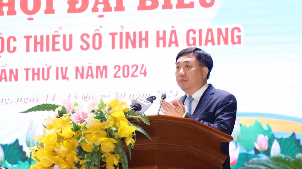 Quyền Bí thư Tỉnh ủy Hà Giang Nguyễn Mạnh Dũng phát biểu tại Đại hội. Quyền Bí thư Tỉnh ủy Hà Giang Nguyễn Mạnh Dũng phát biểu tại Đại hội.