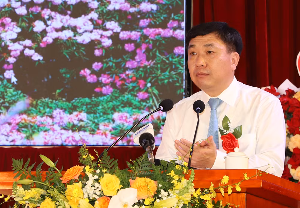 Đồng chí Nguyễn Mạnh Dũng, Quyền Bí thư Tỉnh ủy Hà Giang phát biểu tại lễ kỷ niệm.