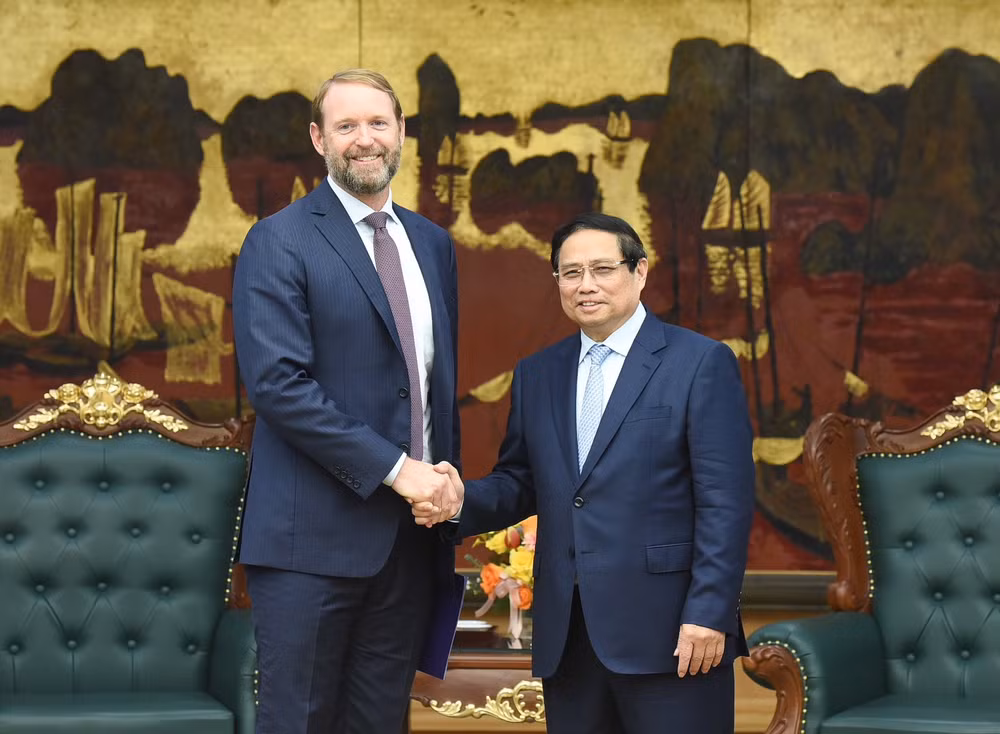 Thủ tướng Phạm Minh Chính và ông Nate Franklin, Chủ tịch Tập đoàn Pacifico Energy (PE). (Ảnh: TRẦN HẢI) Thủ tướng Phạm Minh Chính và ông Nate Franklin, Chủ tịch Tập đoàn Pacifico Energy (PE). (Ảnh: TRẦN HẢI)