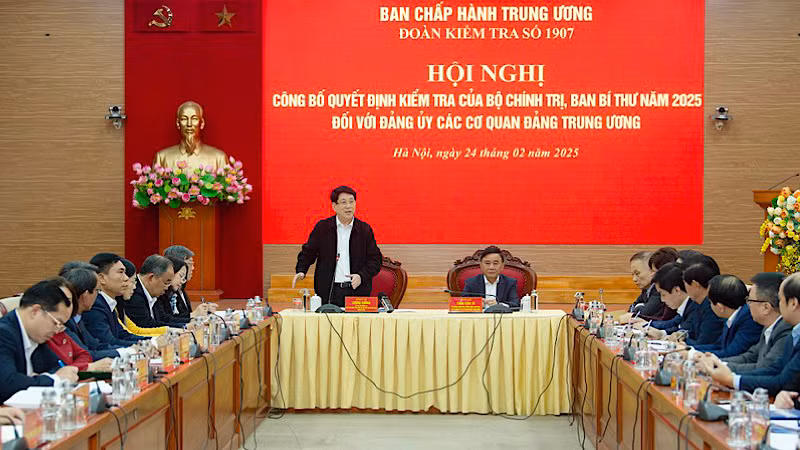 Chủ tịch nước Lương Cường chủ trì Hội nghị Công bố quyết định kiểm tra của Bộ Chính trị, Ban Bí thư đối với Đảng ủy các cơ quan Đảng Trung ương.
