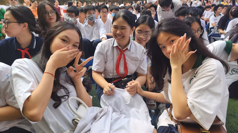 Niềm vui ngày ra trường.