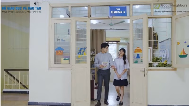Hình ảnh truyền thông về hoạt động tư vấn tâm lý học đường.
