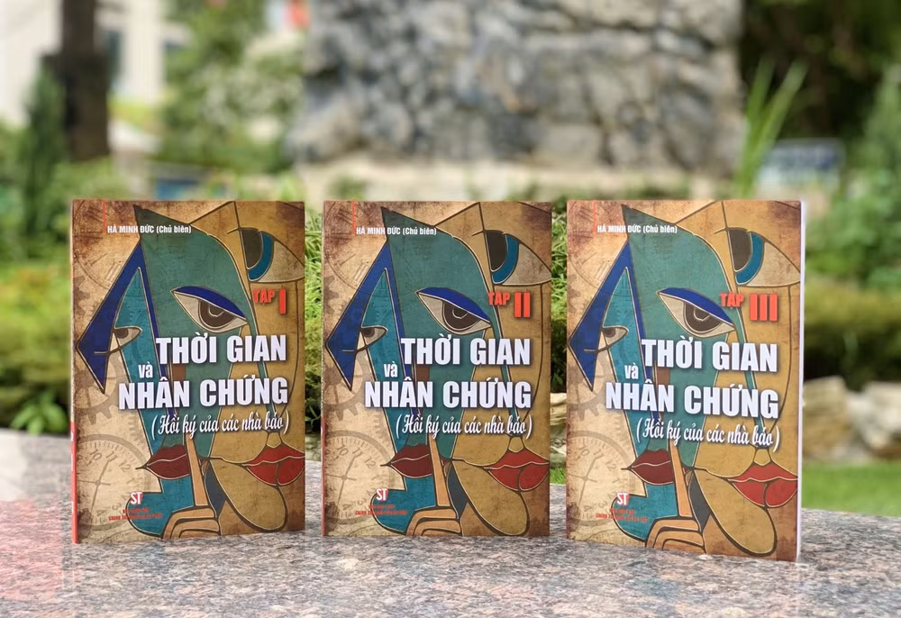 Bộ sách Thời gian và nhân chứng (Hồi ký của các nhà báo) do Giáo sư, Nhà giáo nhân dân Hà Minh Đức và cộng sự dày công biên soạn, Nhà xuất bản Chính trị quốc gia Sự thật ấn hành 