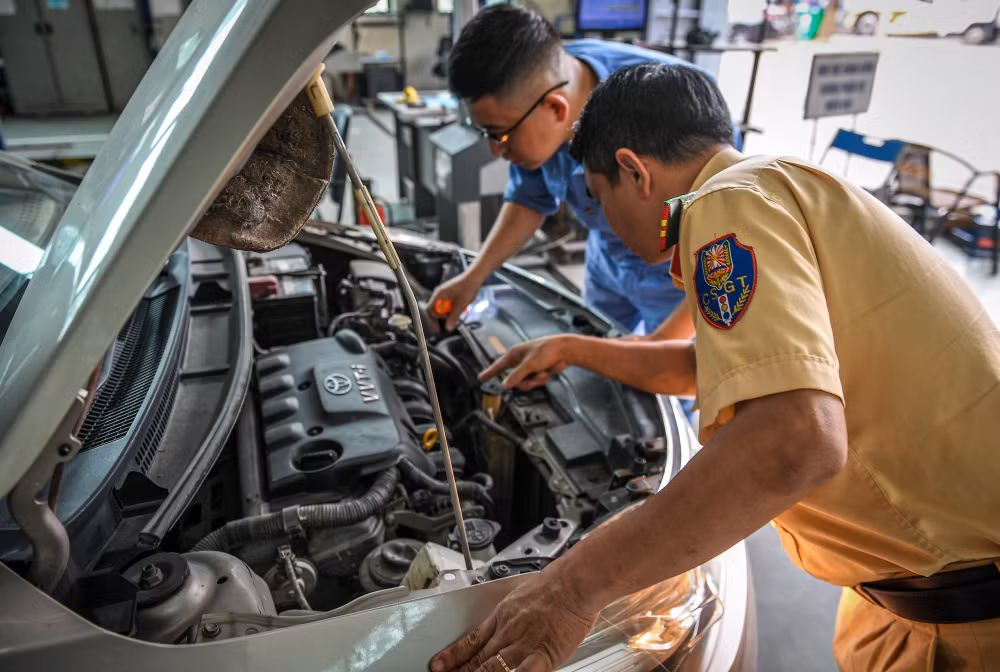 Hiện nay, công tác đăng kiểm đang nhận được sự hỗ trợ của lực lượng Cảnh sát giao thông.