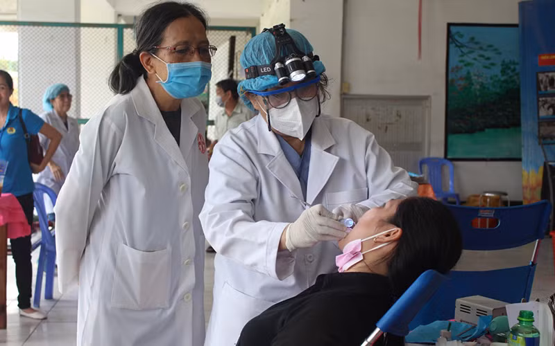 Khám sức khỏe cho lao động nữ tại Công ty TNHH PouYuen Việt Nam (Thành phố Hồ Chí Minh).