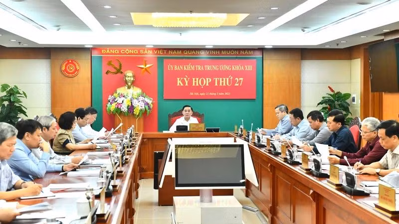 Các đại biểu tham dự Kỳ họp thứ 27 của Ủy ban Kiểm tra Trung ương. (Ảnh: ĐĂNG KHOA)