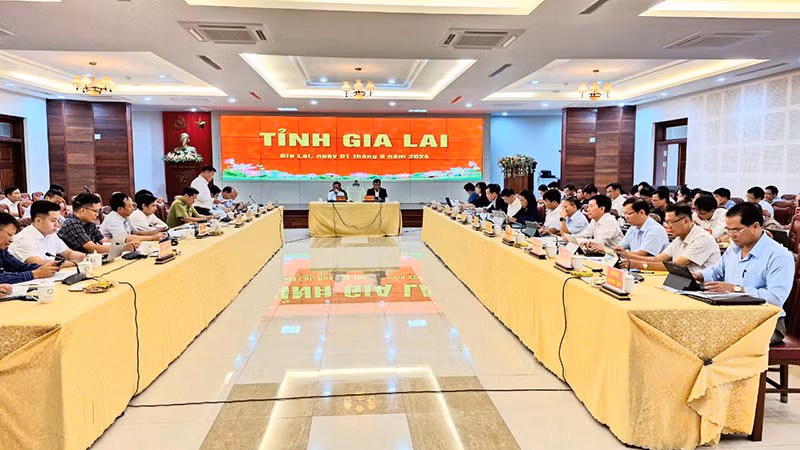 Quang cảnh buổi làm việc.