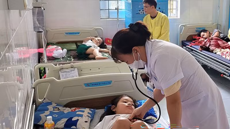 Ngành y tế tỉnh Gia Lai khuyến cáo người dân cần chủ động phòng, chống bệnh sốt xuất huyết trong mùa mưa.