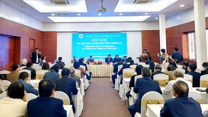 Toàn cảnh Hội nghị Ủy ban toàn quốc để tổng kết công tác năm 2024 và triển khai nhiệm vụ năm 2025.