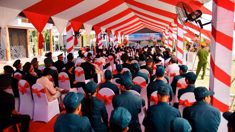 Quang cảnh buổi lễ.