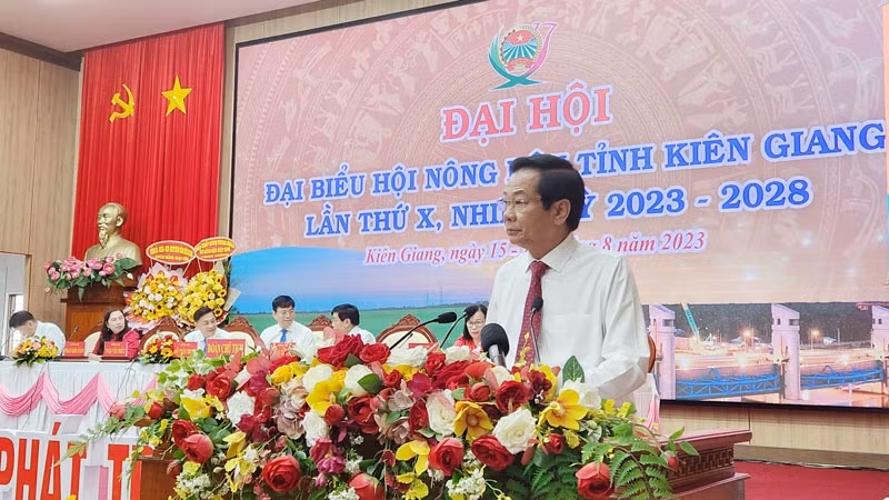Bí thư Tỉnh ủy Kiên Giang Đỗ Thanh Bình phát biểu chỉ đạo Đại hội.