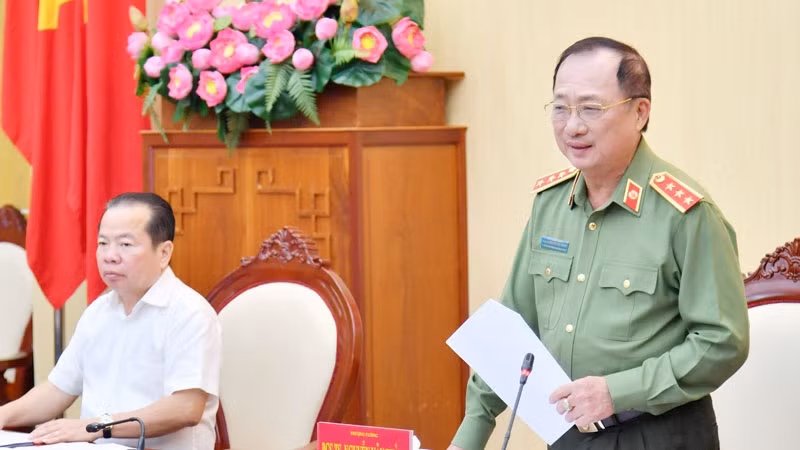 Thượng tướng, PGS, TS Nguyễn Văn Thành phát biểu tại buổi khảo sát.