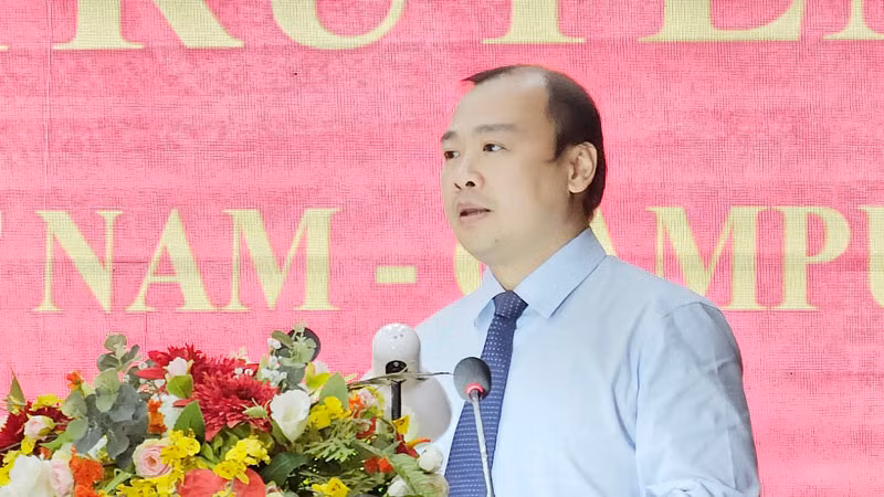 Ủy viên dự khuyết Trung ương Đảng, Phó Trưởng Ban Tuyên giáo Trung ương Lê Hải Bình phát biểu chỉ đạo tại hội nghị. Ủy viên dự khuyết Trung ương Đảng, Phó Trưởng Ban Tuyên giáo Trung ương Lê Hải Bình phát biểu chỉ đạo tại hội nghị.