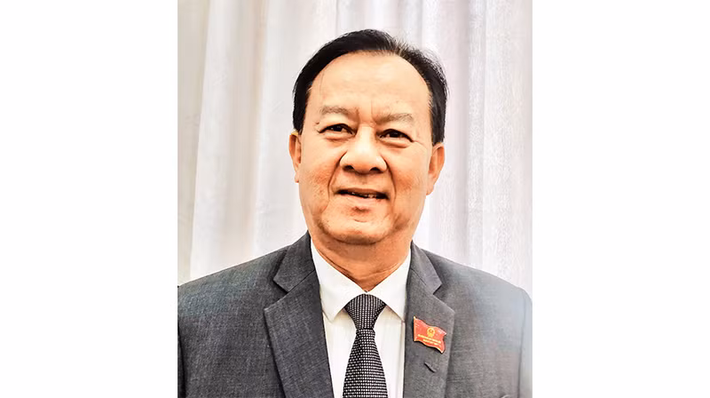Đồng chí TRẦN THANH MẾN, Bí thư Huyện ủy Đông Hải, tỉnh Bạc Liêu.
