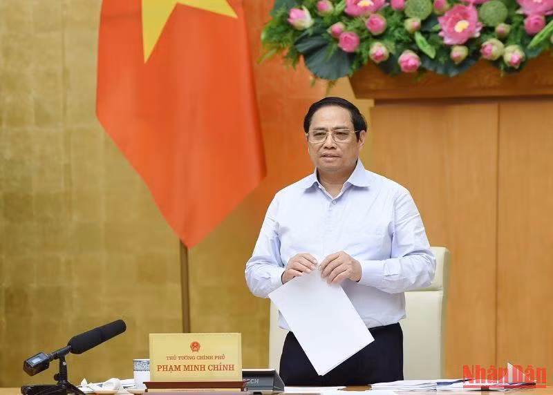 Thủ tướng Phạm Minh Chính phát biểu tại Hội nghị trực tuyến Chính phủ với địa phương và Phiên họp Chính phủ thường kỳ tháng 9 năm 2022. Thủ tướng nêu rõ, nhìn chung, tình hình kinh tế-xã hội tháng 9, quý III và 9 tháng phục hồi tích cực, đạt nhiều kết quả quan trọng, toàn diện, khởi sắc trên nhiều lĩnh vực.