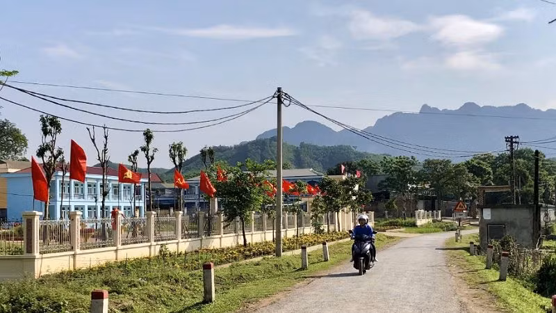 Nhờ có Chương trình mục tiêu Quốc gia về xây dựng Nông thôn mới mà bộ mặt nông thôn Hòa Bình ngày càng phát triển.