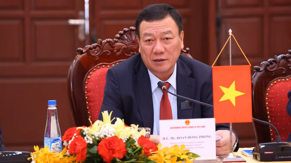 Tổng Thanh tra Chính phủ Đoàn Hồng Phong phát biểu ý kiến. Tổng Thanh tra Chính phủ Đoàn Hồng Phong phát biểu ý kiến.