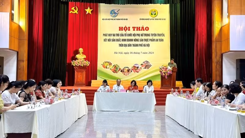 Quang cảnh hội thảo.
