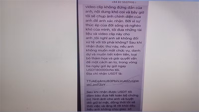 Nếu bị hại mắc bẫy, tội phạm yêu cầu nạn nhân chuyển cho chúng số tiền điện tử (USDT) trị giá hơn 2 tỷ đồng. Nếu bị hại mắc bẫy, tội phạm yêu cầu nạn nhân chuyển cho chúng số tiền điện tử (USDT) trị giá hơn 2 tỷ đồng.