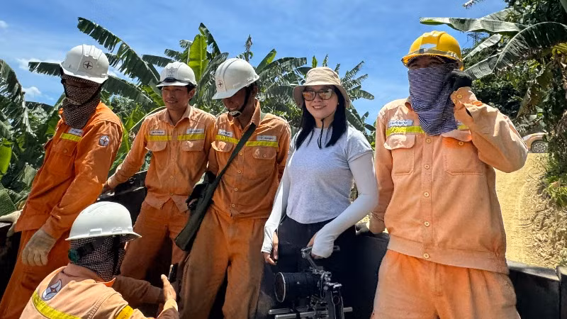 Công việc đầy vất vả của công nhân ngành điện sẽ được lan tỏa mạnh mẽ qua phim.