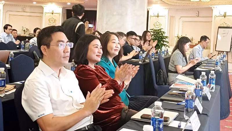 Hội thảo thu hút sự tham gia của nhiều chuyên gia. Hội thảo thu hút sự tham gia của nhiều chuyên gia.