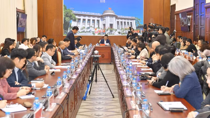 Toàn cảnh cuộc họp.