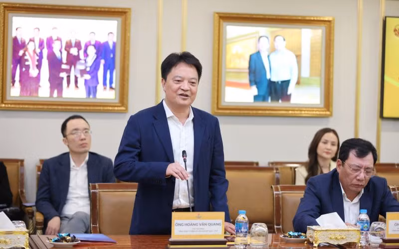 Chủ tịch PV Power Hoàng Văn Quang đánh giá cao sự hợp tác với T&T Group và SHB. Chủ tịch PV Power Hoàng Văn Quang đánh giá cao sự hợp tác với T&T Group và SHB.