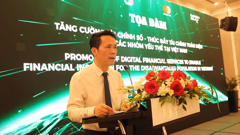 Phó Tổng Giám đốc Ngân hàng Chính sách xã hội Hoàng Minh Tế phát biểu tại buổi tọa đàm. Phó Tổng Giám đốc Ngân hàng Chính sách xã hội Hoàng Minh Tế phát biểu tại buổi tọa đàm.