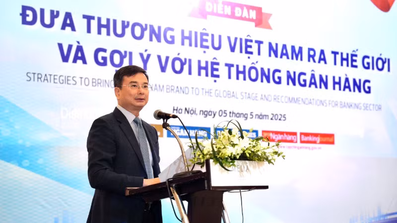 Phó Thống đốc Ngân hàng Nhà nước Phạm Thanh Hà phát biểu khai mạc Diễn đàn.