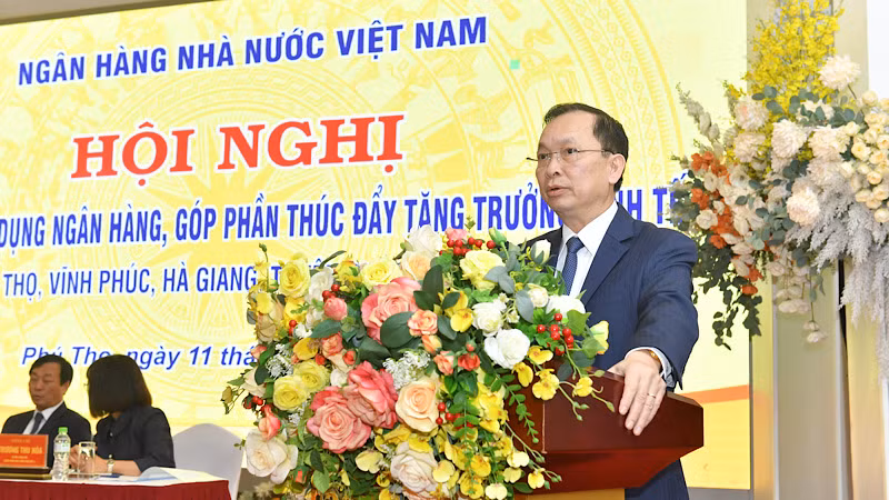 Phó Thống đốc Thường trực Ngân hàng Nhà nước Đào Minh Tú phát biểu chỉ đạo tại Hội nghị. Phó Thống đốc Thường trực Ngân hàng Nhà nước Đào Minh Tú phát biểu chỉ đạo tại Hội nghị.