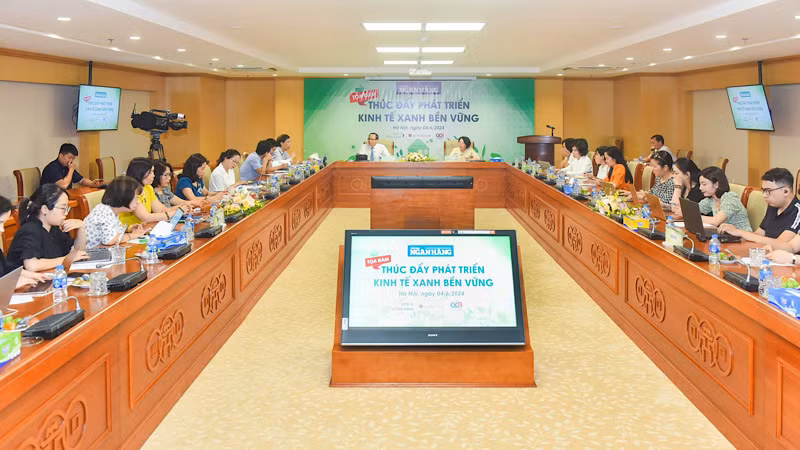 Quang cảnh buổi Tọa đàm. 