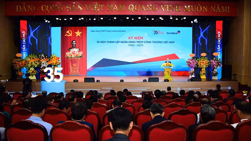 Lễ kỷ niệm 35 năm thành lập VietinBank.
