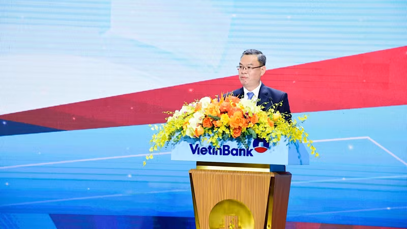 Chủ tịch HĐQT VietinBank Trần Minh Bình. Chủ tịch HĐQT VietinBank Trần Minh Bình.
