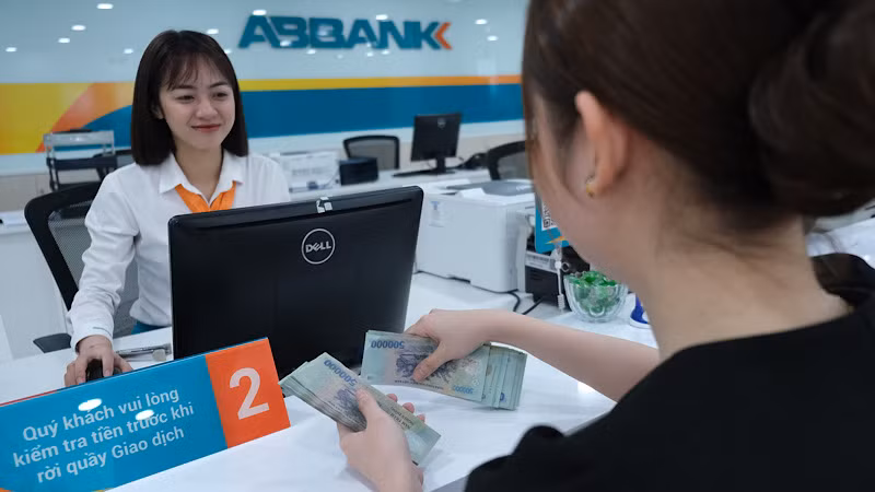 Thu nhập từ hoạt động dịch vụ của ABBANK tăng hơn 30 tỷ đồng sau kiểm toán.