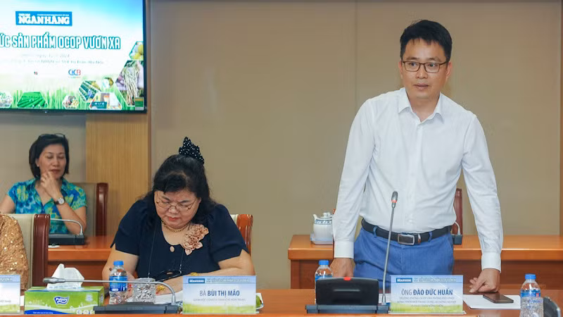 Ông Đào Đức Huấn phát biểu ý kiến tại tọa đàm.