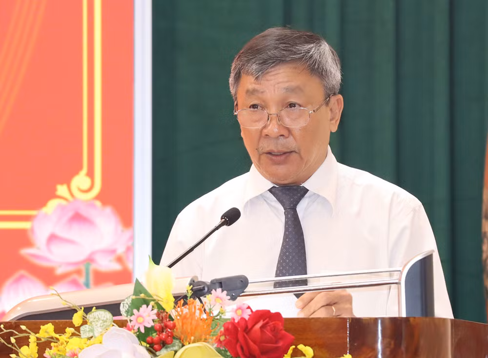 Đồng chí Hồ Thanh Sơn, Phó Bí thư Thường trực Tỉnh ủy Đồng Nai phát biểu tại hội nghị. Đồng chí Hồ Thanh Sơn, Phó Bí thư Thường trực Tỉnh ủy Đồng Nai phát biểu tại hội nghị.