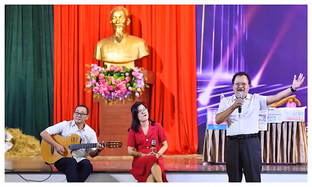 Do tính chất công việc, dù không có nhiều thời gian để chuẩn bị nhưng các đội vẫn mang đến cuộc thi năm nay những tiết mục được đầu tư công phu, kỹ lưỡng.