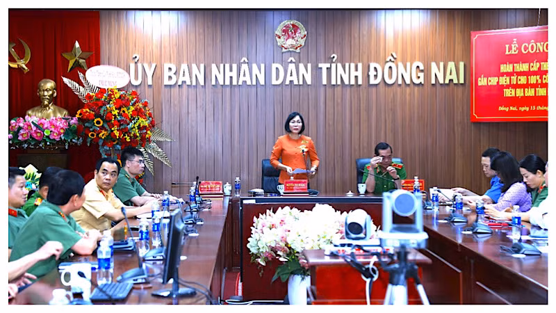 Phó Chủ tịch Ủy ban nhân dân tỉnh Đồng Nai Nguyễn Thị Hoàng phát biểu chỉ đạo tại buổi lễ.