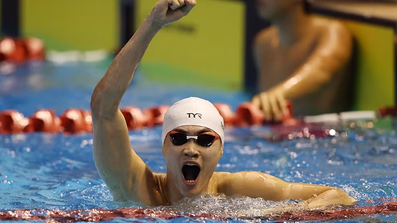 Phạm Thanh Bảo giành cú đúp HCV, phá hai kỷ lục SEA Games. (Ảnh: Hoàng Linh/TTXVN)