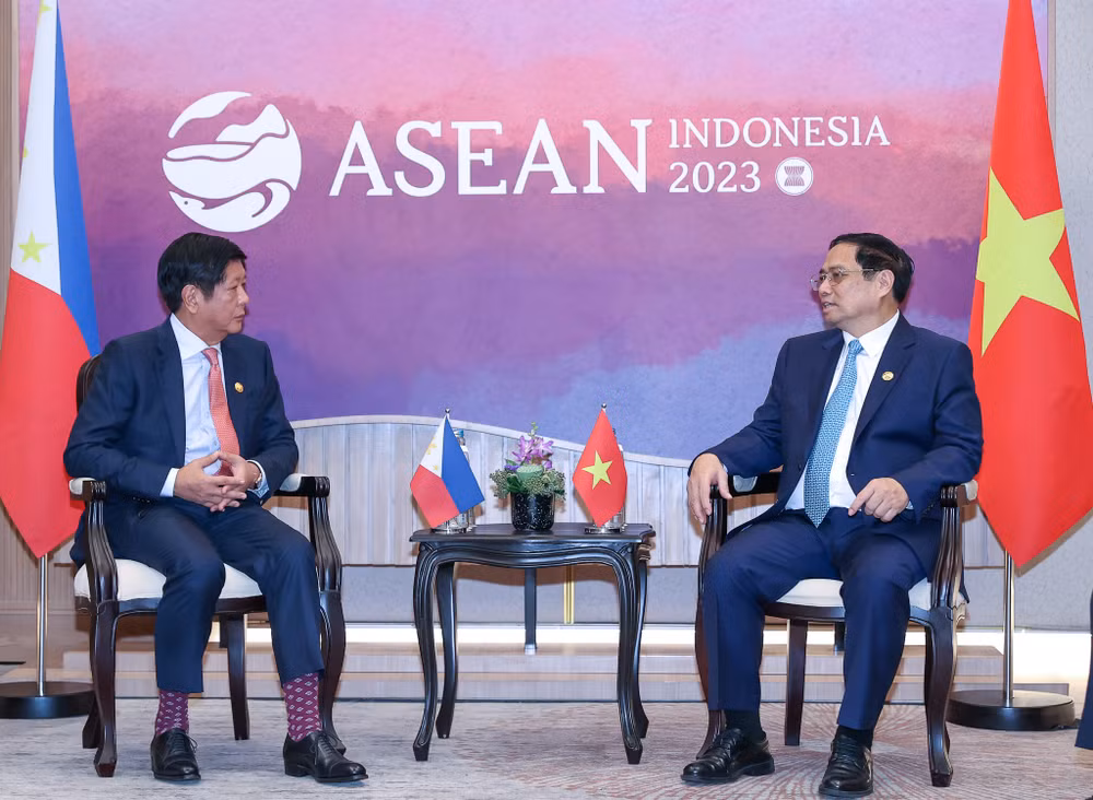 Thủ tướng Phạm Minh Chính hội kiến với Tổng thống Philippines Ferdinand Romualdez Marcos Jr. (Ảnh: Nhật Bắc) Thủ tướng Phạm Minh Chính hội kiến với Tổng thống Philippines Ferdinand Romualdez Marcos Jr. (Ảnh: Nhật Bắc)