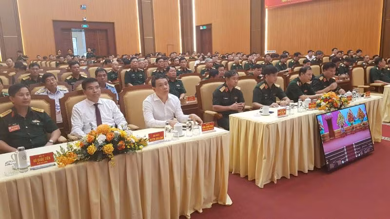 Các đại biểu tham dự buổi Lễ.