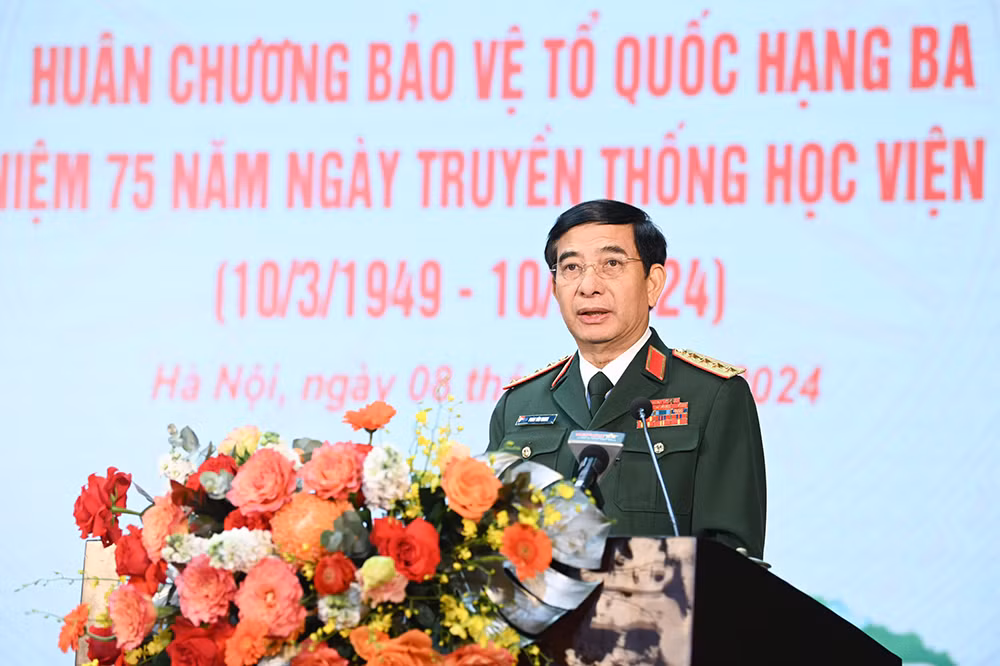 Đại tướng Phan Văn Giang phát biểu ý kiến tại buổi lễ. Đại tướng Phan Văn Giang phát biểu ý kiến tại buổi lễ.