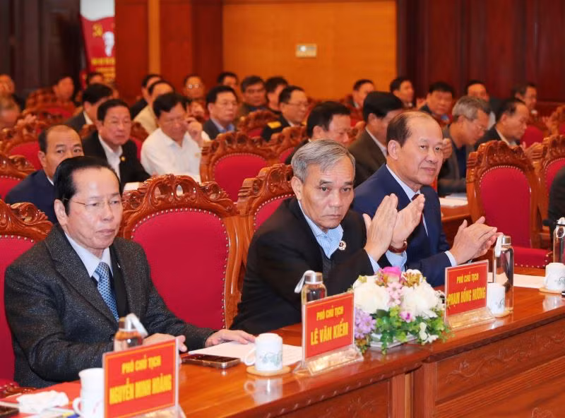 Các đại biểu dự Hội nghị. Các đại biểu dự Hội nghị.