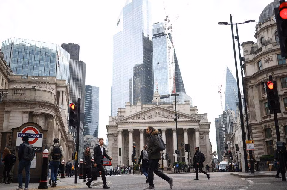 Thủ đô London trong giờ cao điểm, ngày 3/10/2022. (Ảnh: Reuters)