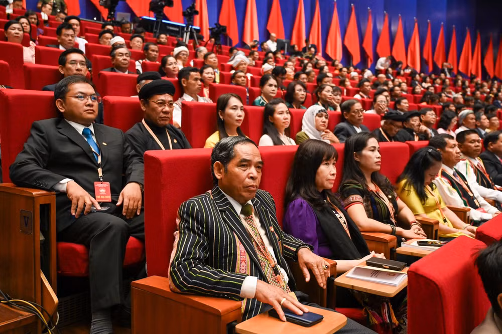 Các đại biểu tham dự phiên trọng thể của Đại hội. Các đại biểu tham dự phiên trọng thể của Đại hội.