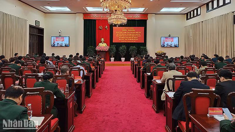 Toàn cảnh hội nghị.
