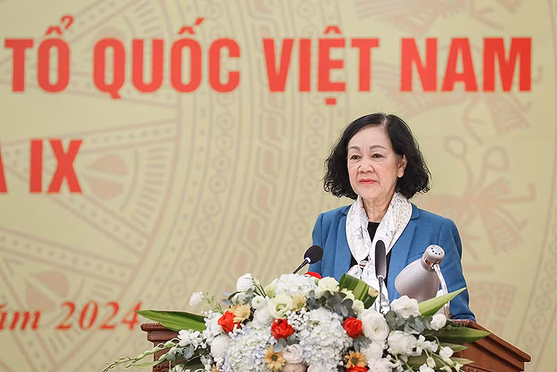 Đồng chí Trương Thị Mai phát biểu ý kiến tại Hội nghị. Đồng chí Trương Thị Mai phát biểu ý kiến tại Hội nghị.