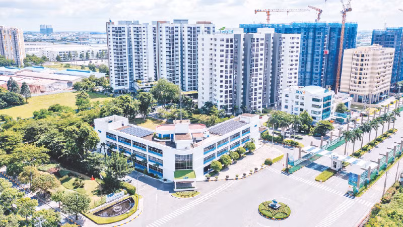 Một góc Khu công nghiệp Việt Nam-Singapore 1 tại tỉnh Bình Dương.