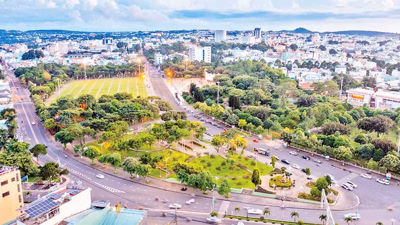 Một góc thành phố Pleiku. (Ảnh PHẠM QUÝ)