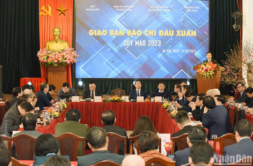 Quang cảnh Giao ban báo chí đầu xuân Quý Mão 2023.